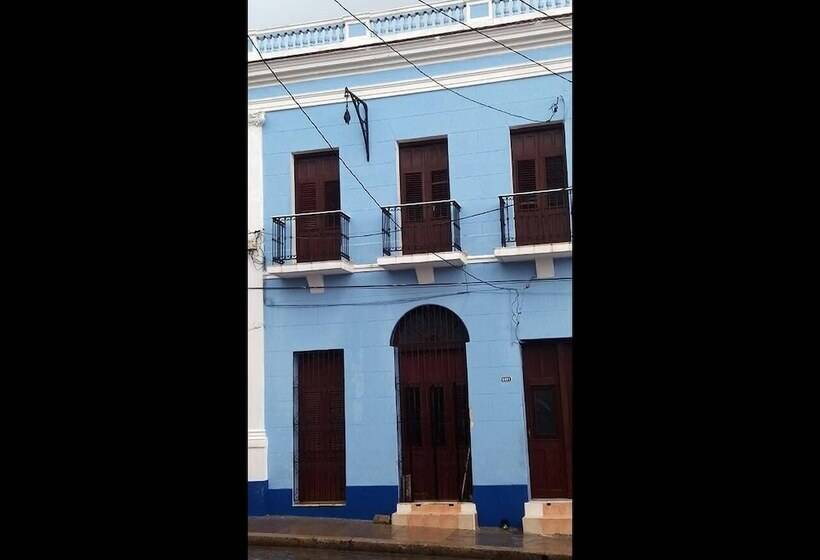 پانسیون Hostal Amelia Cienfuegos