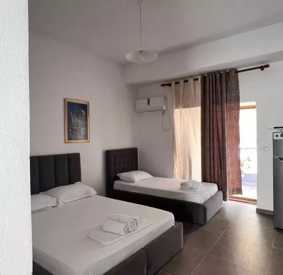 پانسیون Triple Room