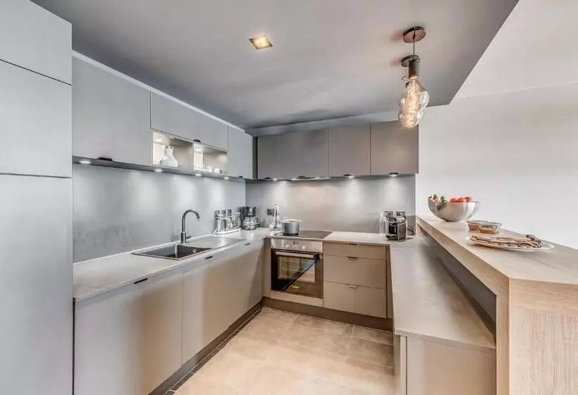 Résidence Phoenix   4 Pièces Pour 6 Personnes 211