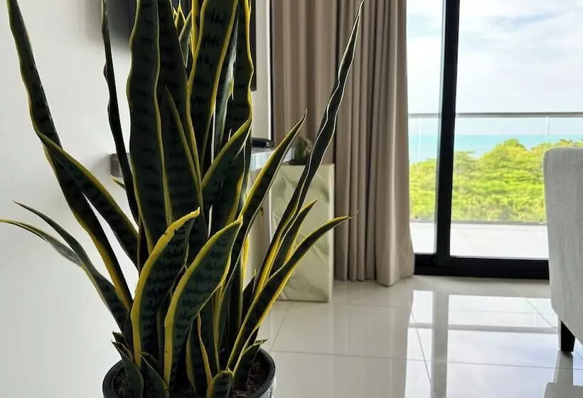 Takh Condo Hotel Ocean Views By Marea