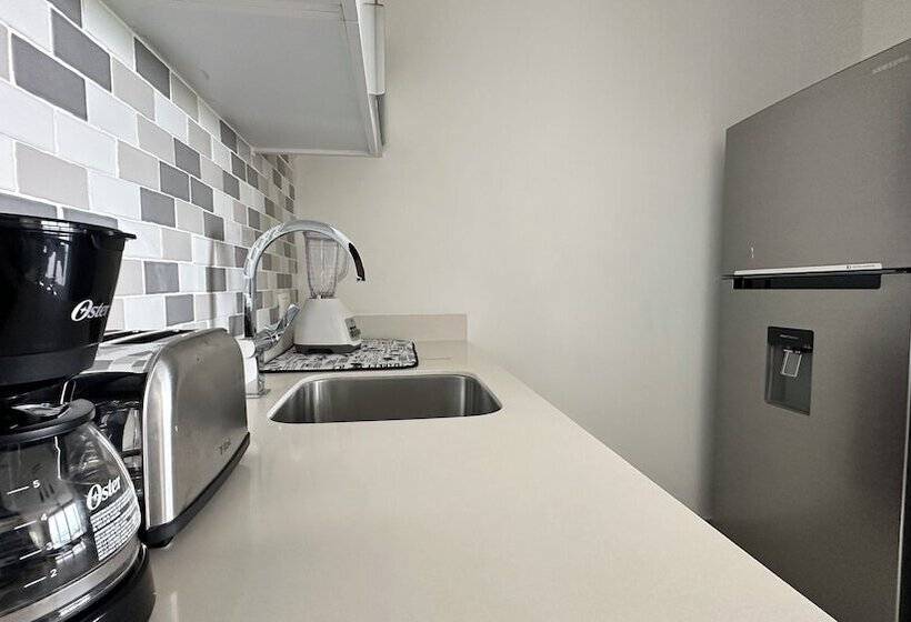 Takh Condo Hotel Ocean Views By Marea