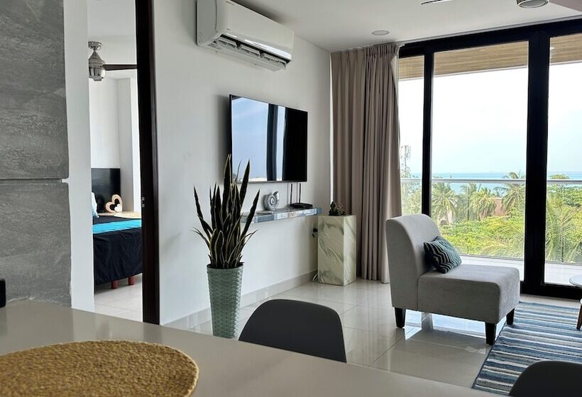 Takh Condo Hotel Ocean Views By Marea