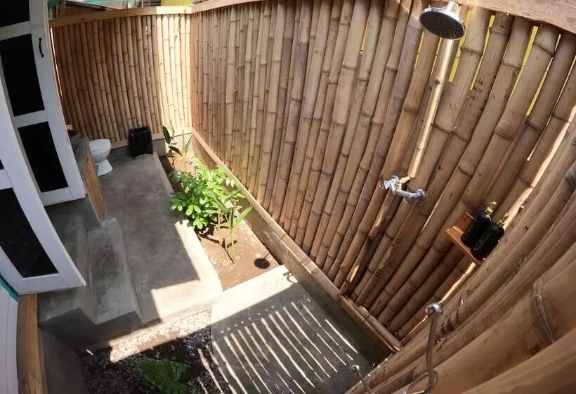 Aamiaismajoitus (B&B) Casa Kapuas
