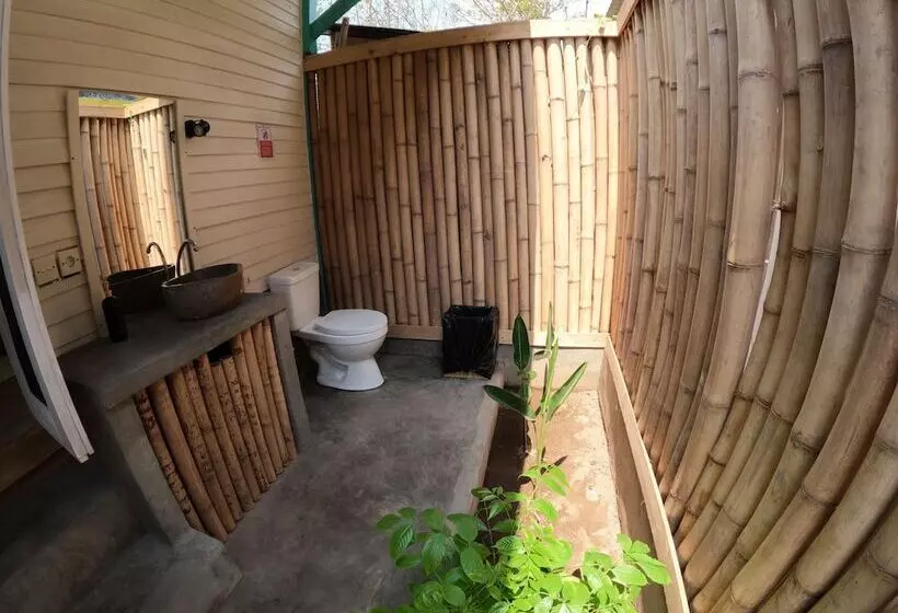 Aamiaismajoitus (B&B) Casa Kapuas
