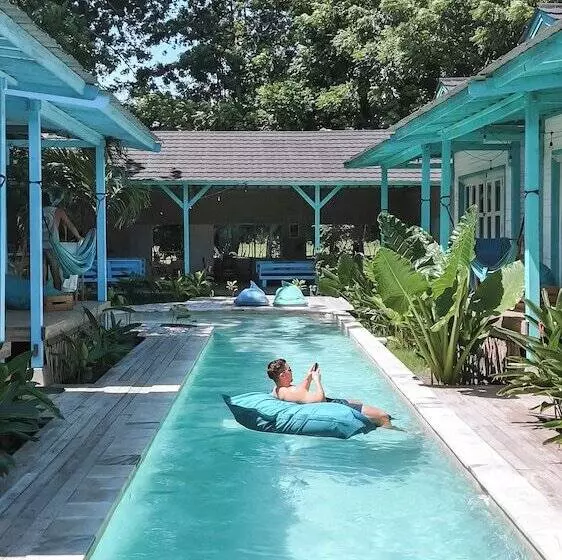 Aamiaismajoitus (B&B) Casa Kapuas