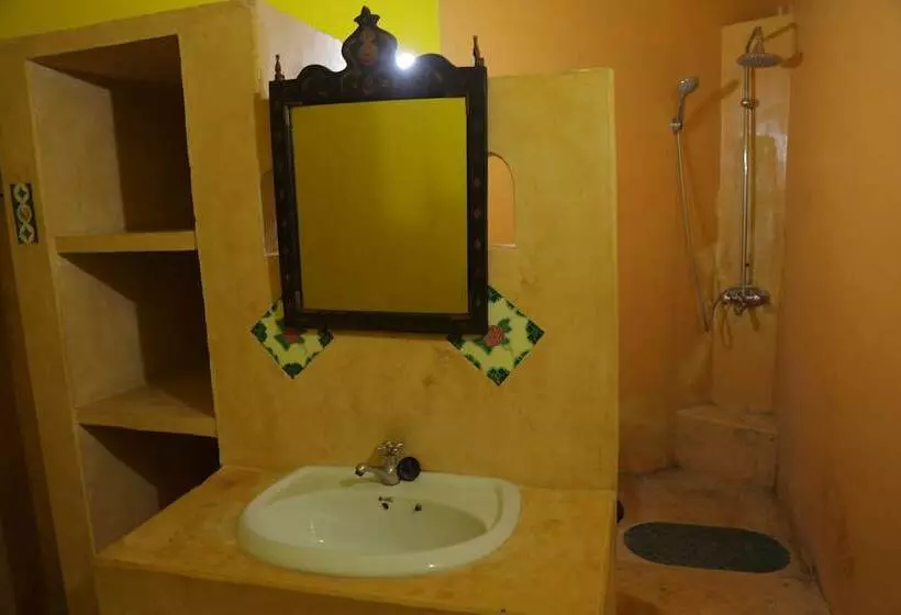 تختخواب و صبحانه Gratitude Homes Rentals