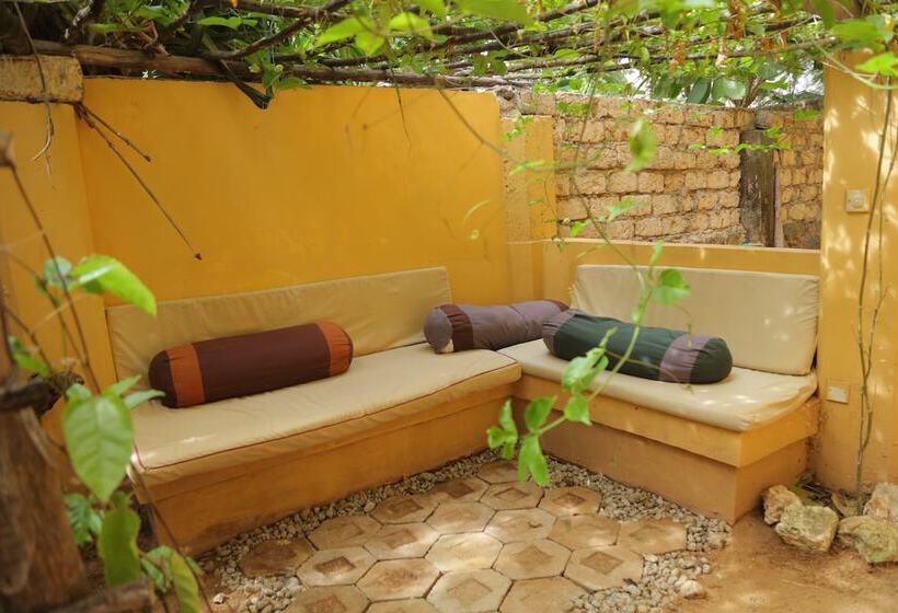 تختخواب و صبحانه Gratitude Homes Rentals