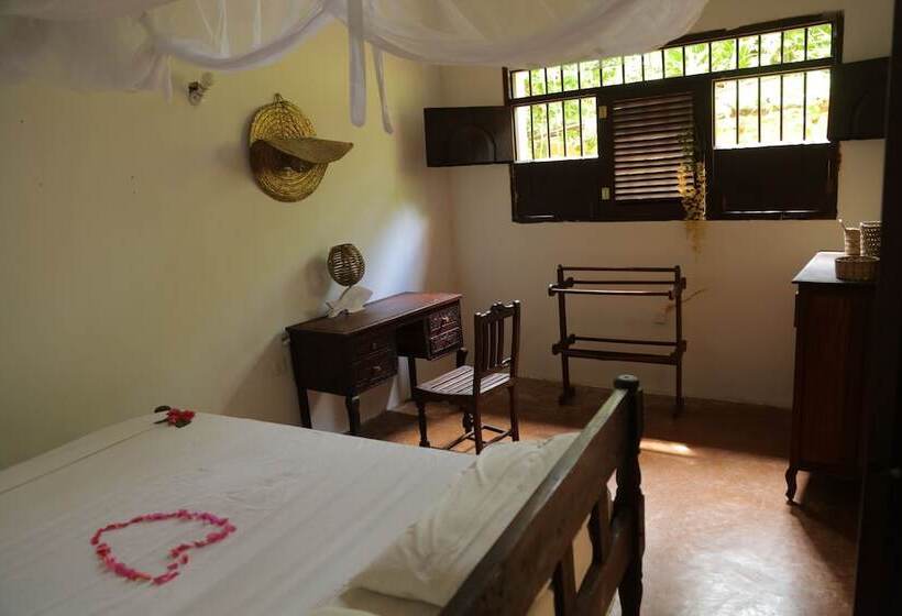 تختخواب و صبحانه Gratitude Homes Rentals