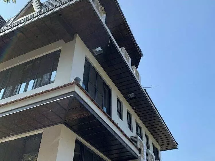 تختخواب و صبحانه 奕青民宿 梅酒 梅精 法國麵包plum Winery Guesthouse