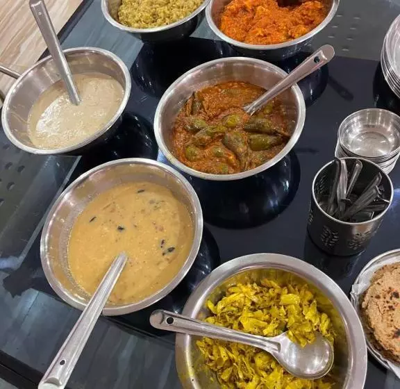 ホテル Aamrakunj Gir Resort