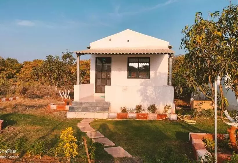 ホテル Aamrakunj Gir Resort