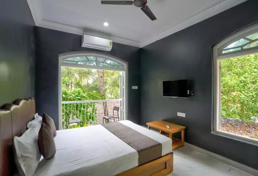 هتل Casa J0el Calangute Goa