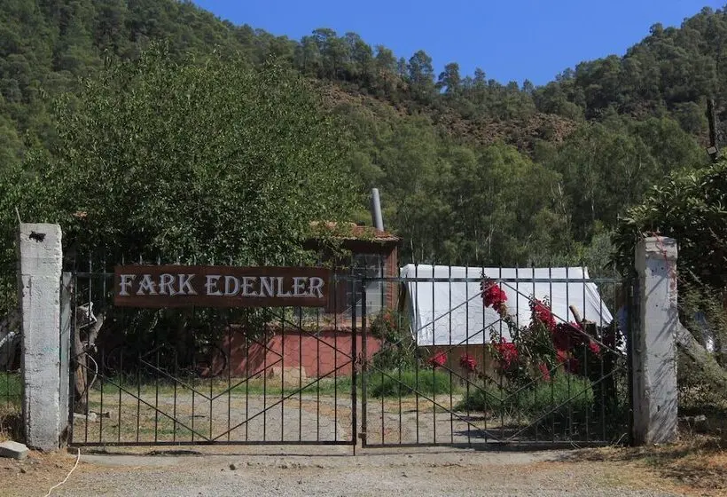 ホテル Fark Edenler Camping&caravan&bungalows