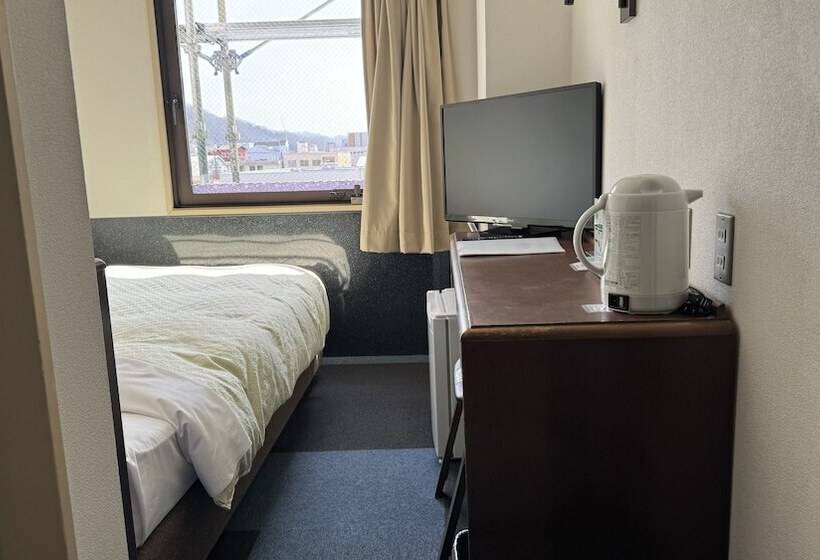 فندق Fuchudaiitihoteru