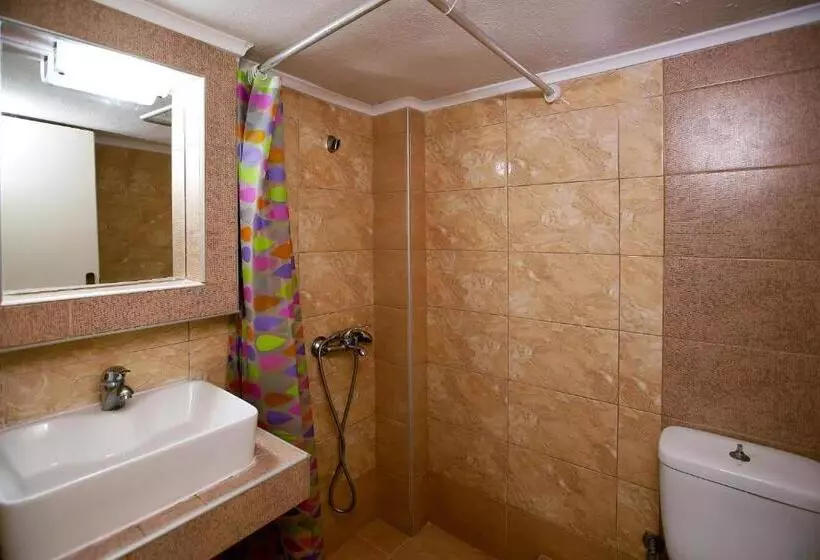 Hotelli Halkidiki Greek Pride Themelis Studios