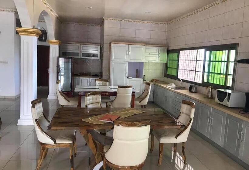 هتل Hôtel Des îles