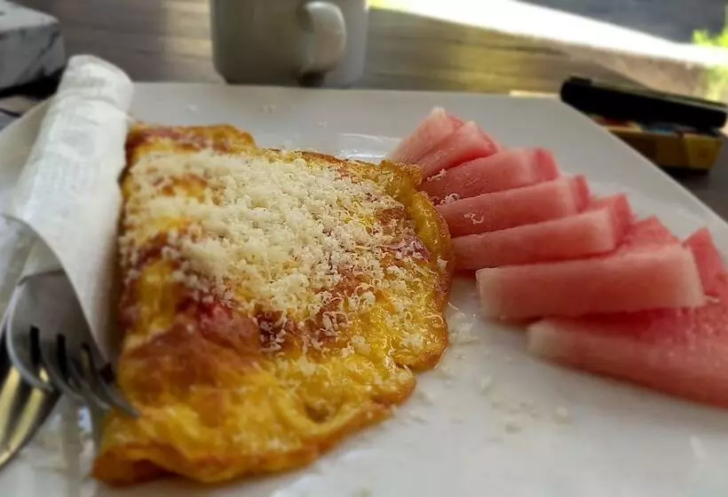 ホテル Matahari Inn Kuta Lombok