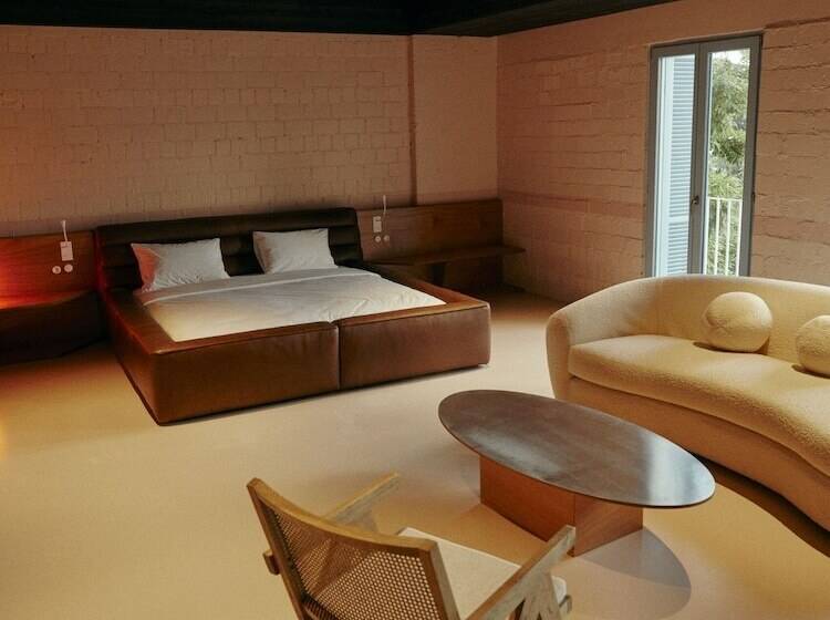 Rooms Hotel - Batumi