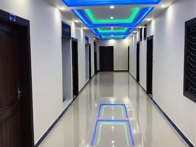 Royal Park Hotel Balakot