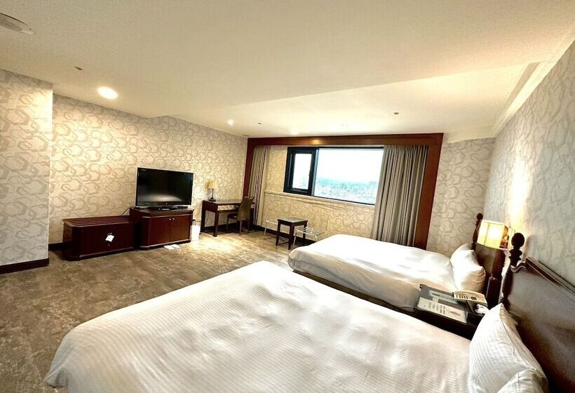 Seeker Hotel Sanchong