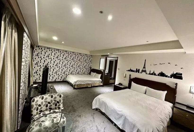 Seeker Hotel Sanchong