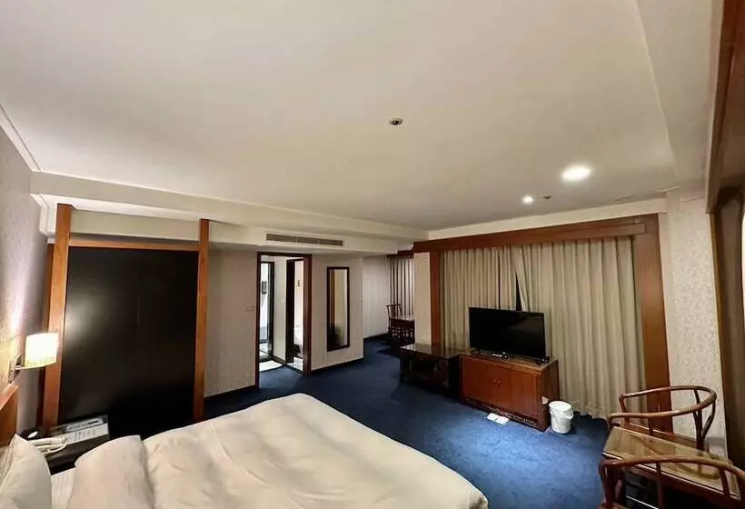 Seeker Hotel Sanchong