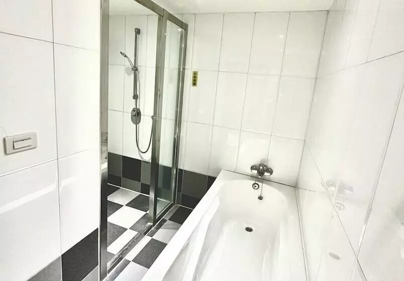 Seeker Hotel Sanchong