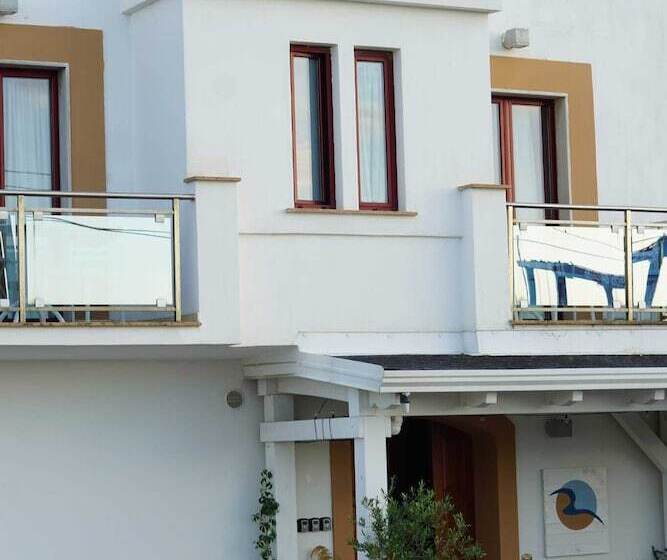 B&b Marina Sleep And Ship