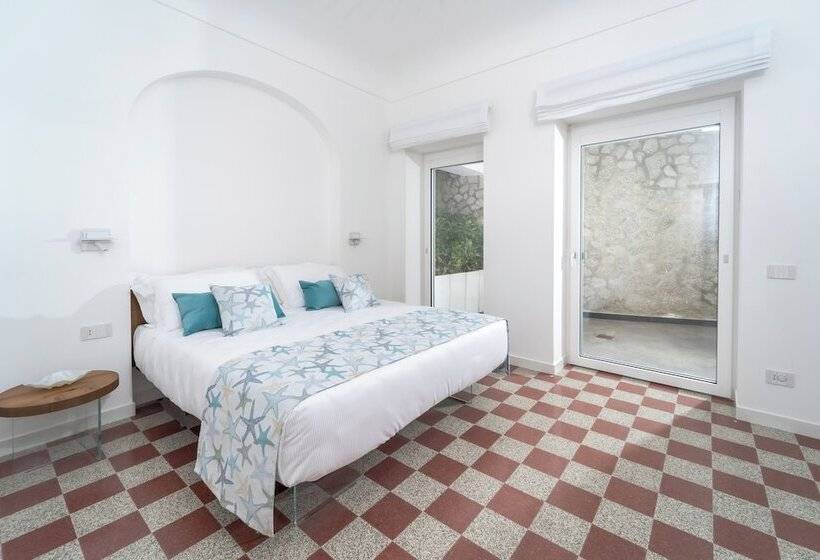 تختخواب و صبحانه Villa L Ara