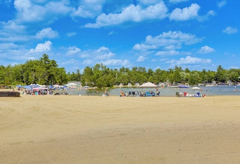 Charming Casco Home W/ Deck In Point Sebago Resort