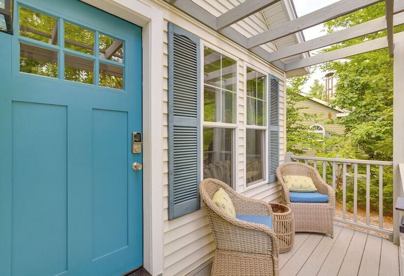 Charming Casco Home W/ Deck In Point Sebago Resort