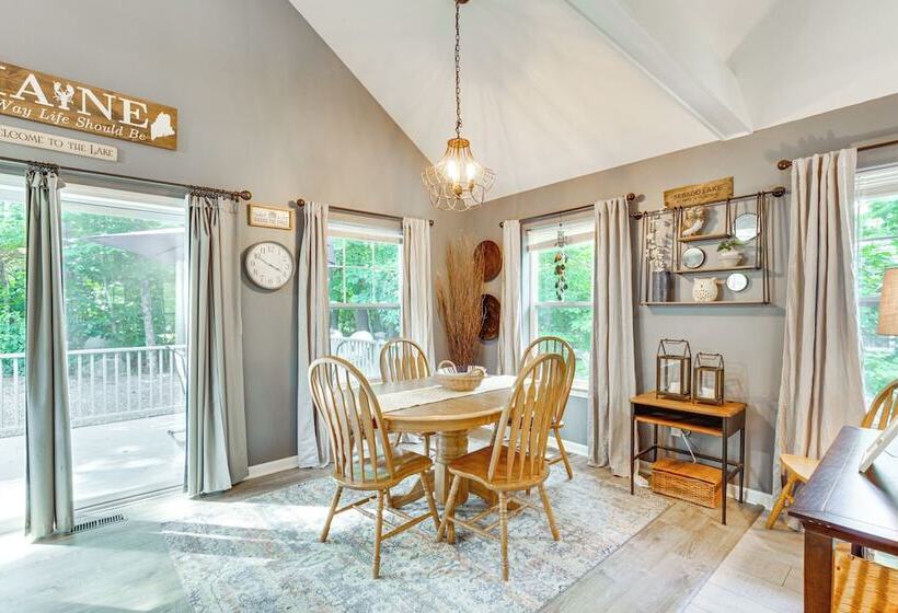 Charming Casco Home W/ Deck In Point Sebago Resort