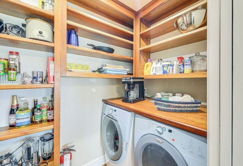 Waterfront Home W/ Screened Porch & Boat Access