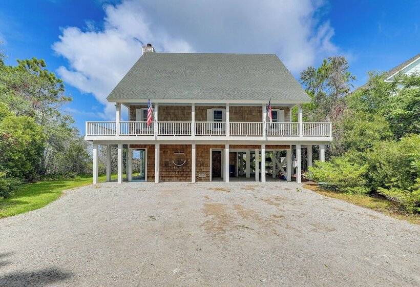 Waterfront Home W/ Screened Porch & Boat Access