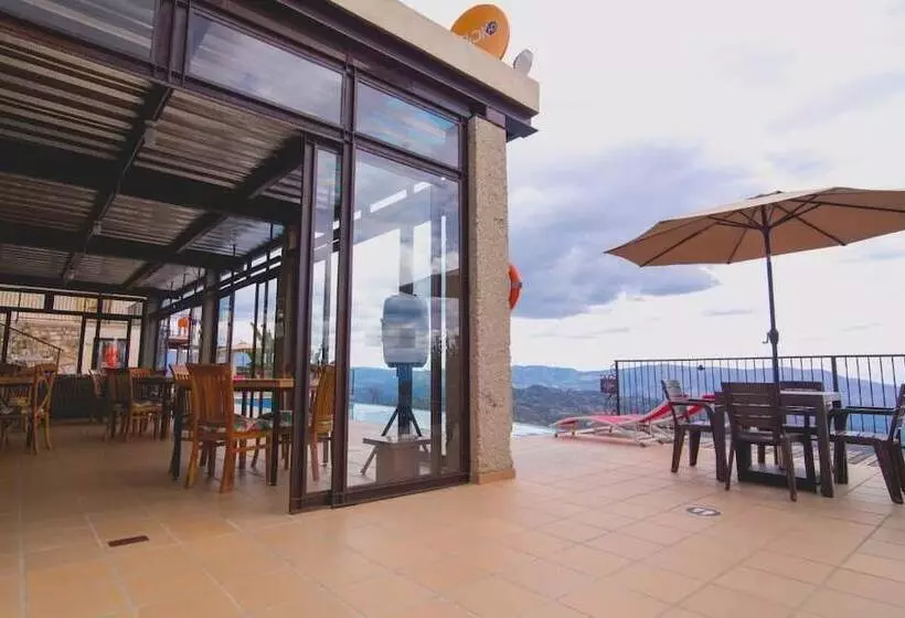 Hotelli Casa Portones