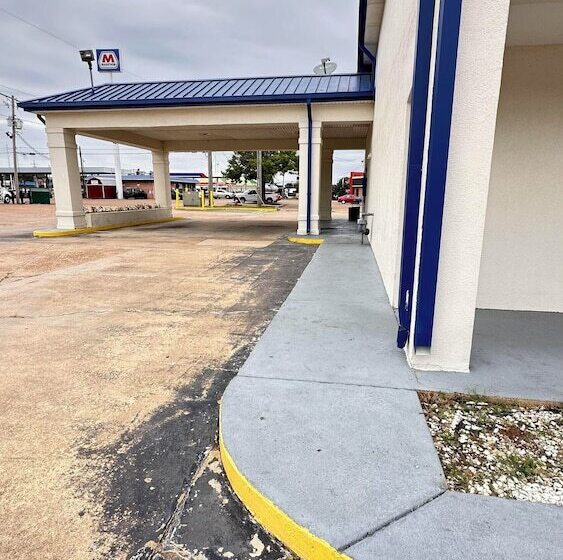 ホテル Dreamland Inn And Suites