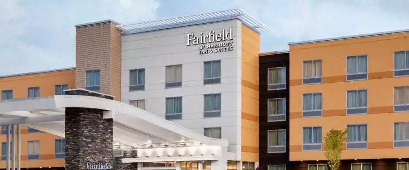 ホテル Fairfield By Marriott Inn & Suites Norwalk