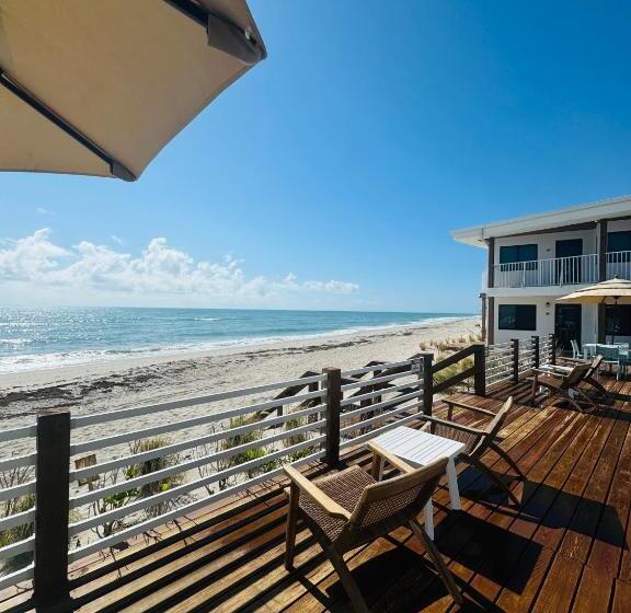 فندق Melbourne Beach Resort & Surf Club