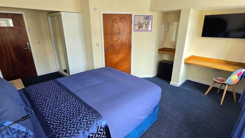 Hotelli The Carmichael   Hull City Centre