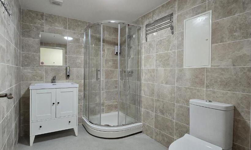 酒店 The Carmichael   Hull City Centre