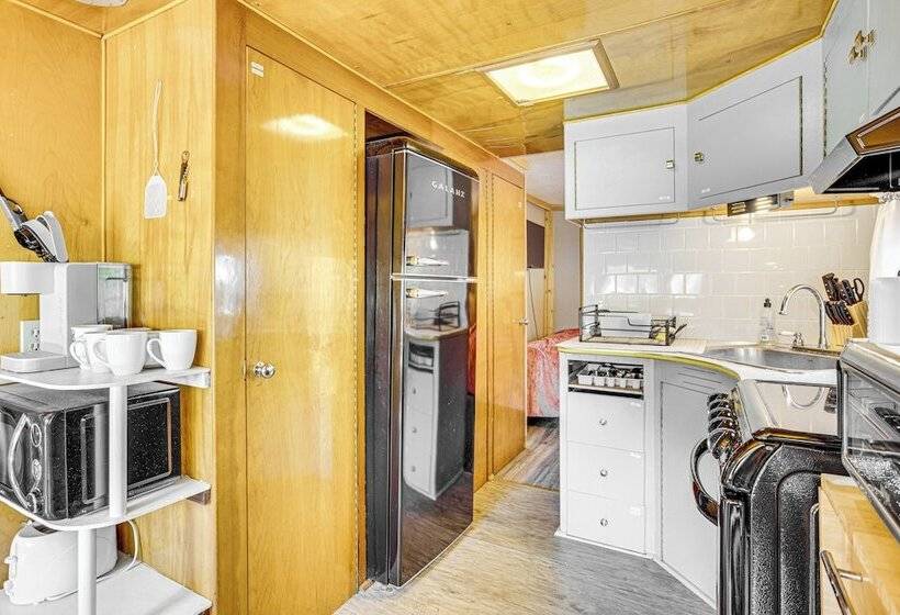 Lake Of The Ozarks Retreat W/ Dock & Sunset View!