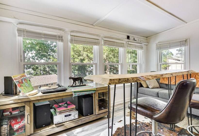 Lake Of The Ozarks Retreat W/ Dock & Sunset View!