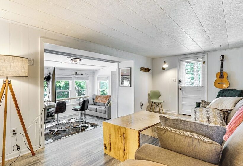 Lake Of The Ozarks Retreat W/ Dock & Sunset View!