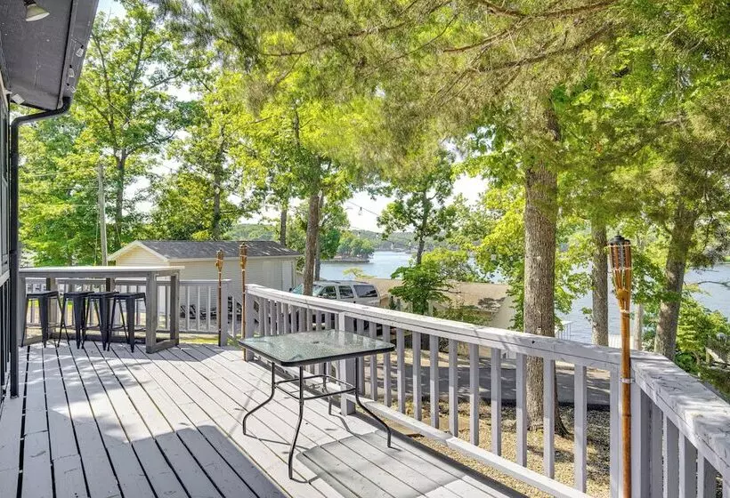 Lake Of The Ozarks Retreat W/ Dock & Sunset View!