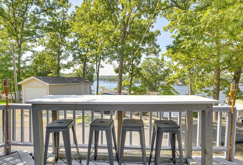 Lake Of The Ozarks Retreat W/ Dock & Sunset View!