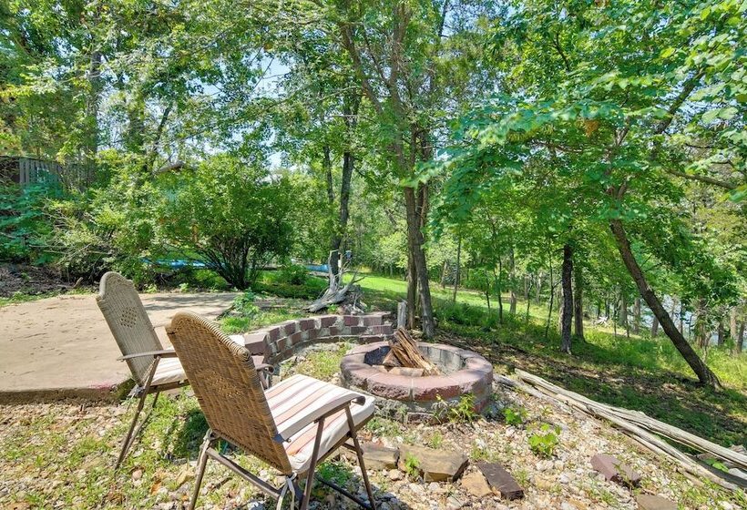 Lakefront Home W/ Fire Pit In Eagle Rock