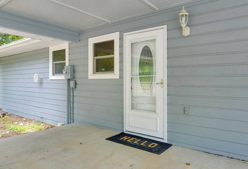 Lakefront Home W/ Fire Pit In Eagle Rock