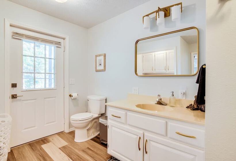 Lakefront Home W/ Fire Pit In Eagle Rock