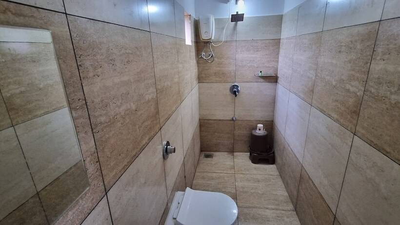 Patang Family Resort