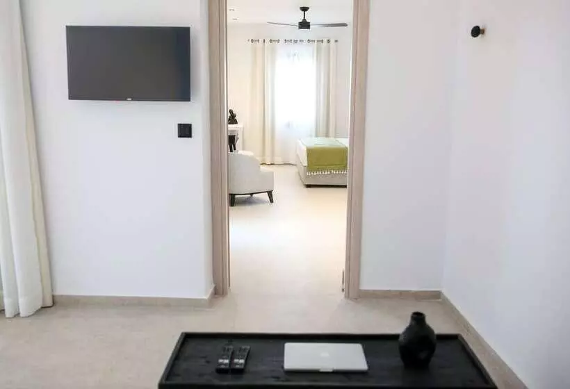 Residenssi La Maltese Boutique Paros